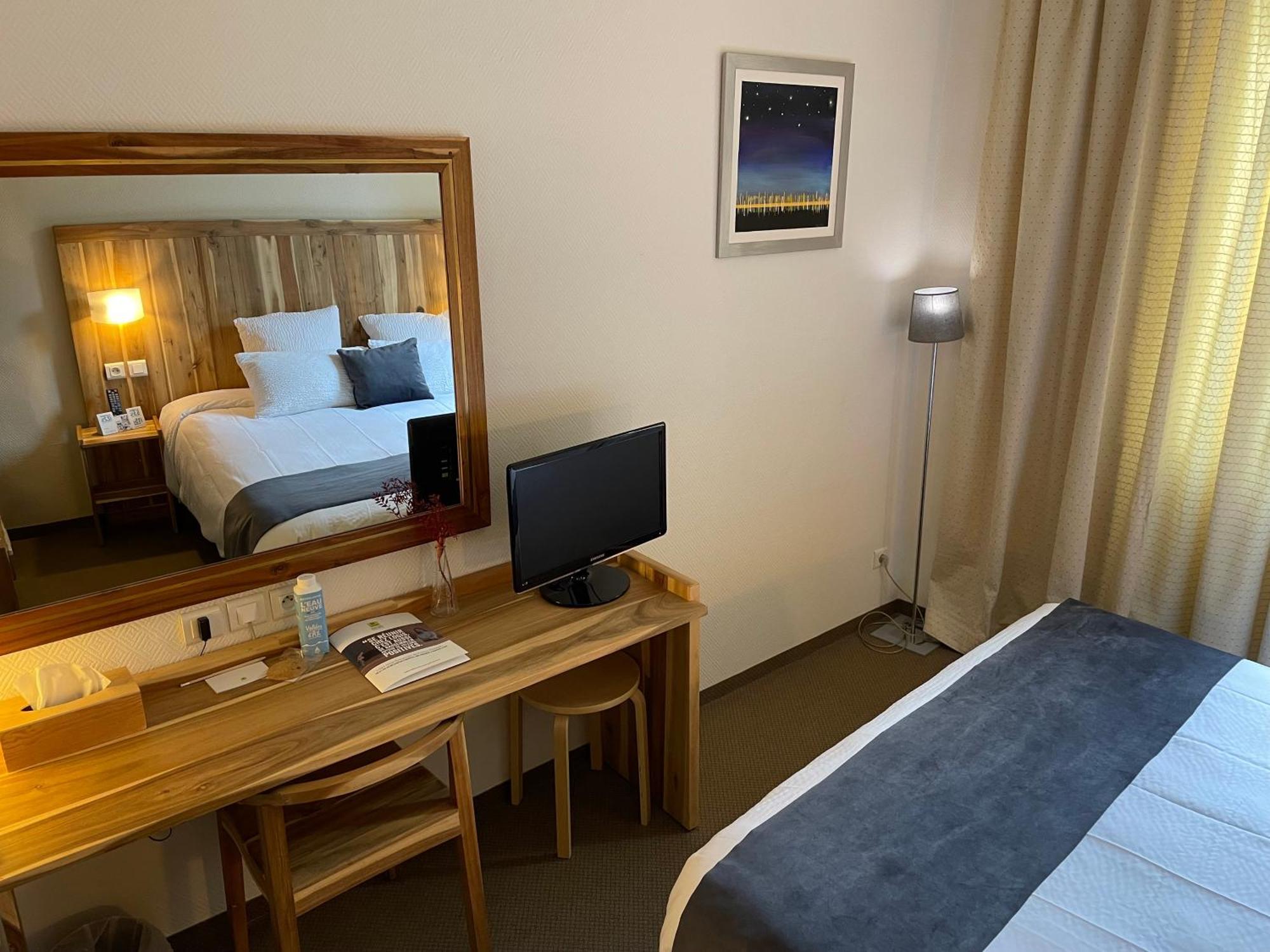 Logis Hotel De France & Restaurant Pamiers Bagian luar foto