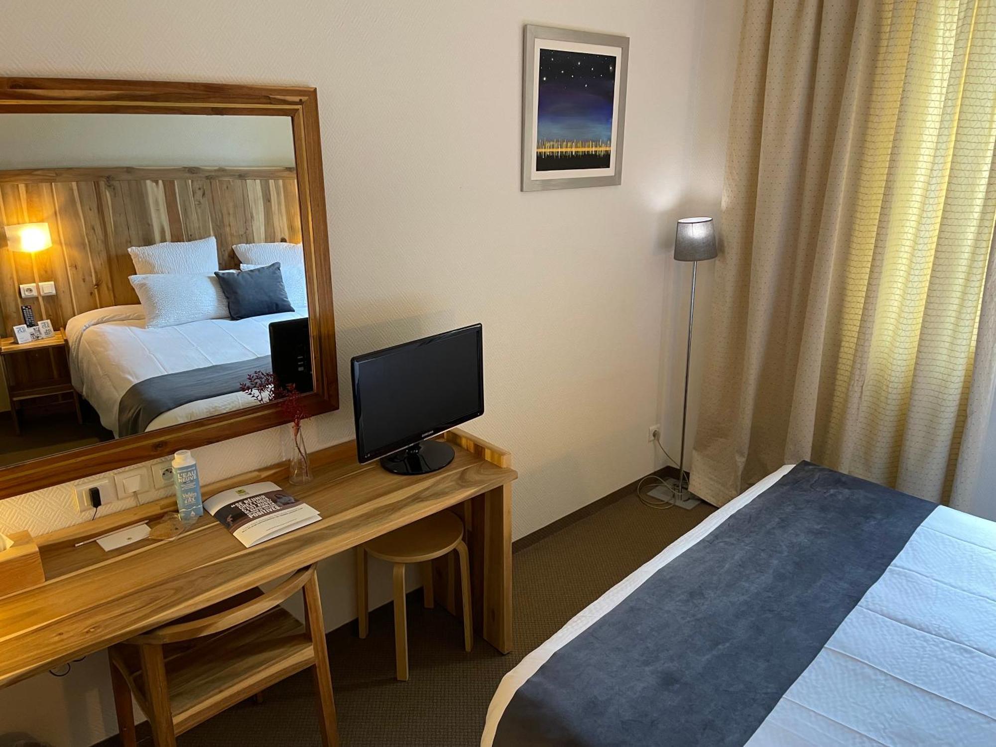 Logis Hotel De France & Restaurant Pamiers Bagian luar foto