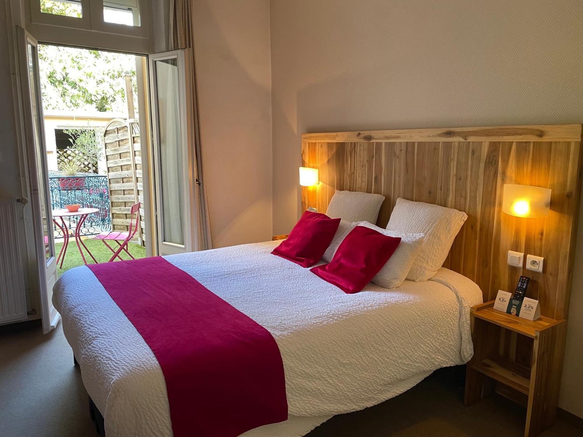 Logis Hotel De France & Restaurant Pamiers Bagian luar foto