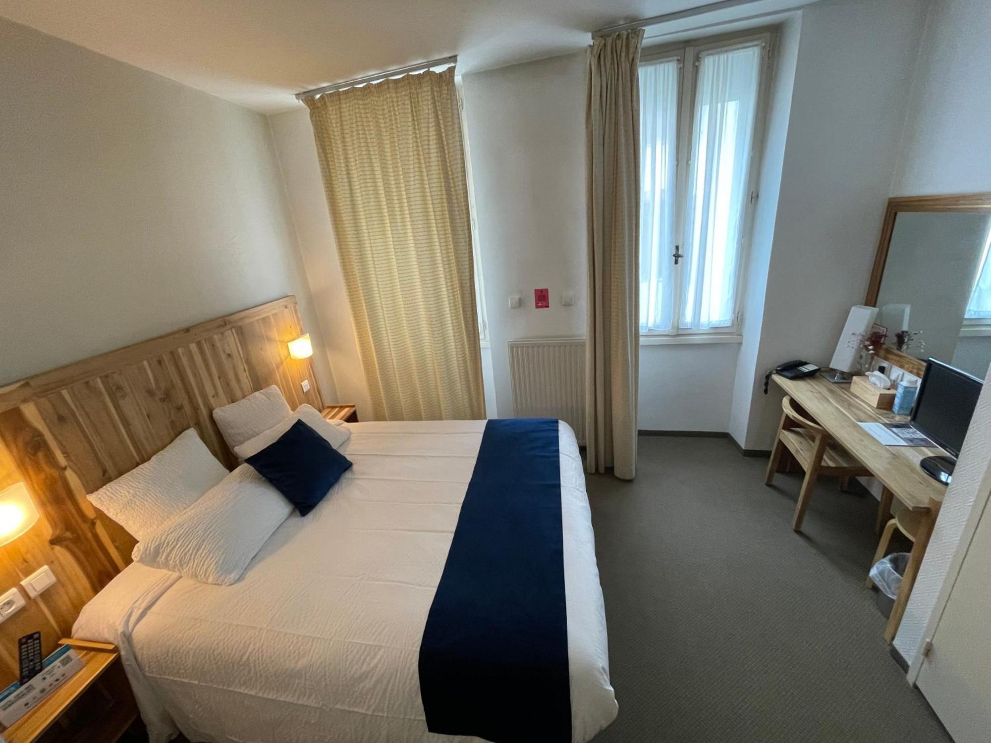 Logis Hotel De France & Restaurant Pamiers Bagian luar foto