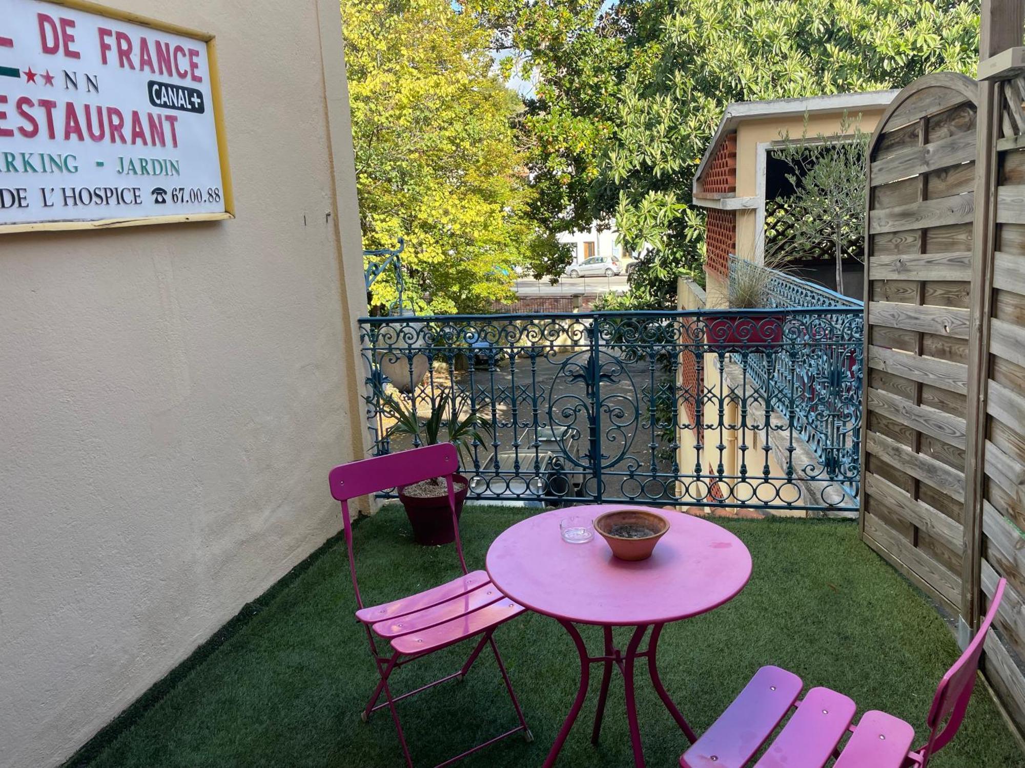 Logis Hotel De France & Restaurant Pamiers Bagian luar foto